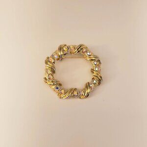 Vintage Circle Gold Tone Brooch Pin Twist Iridescent Faux Faceted Stones Holiday